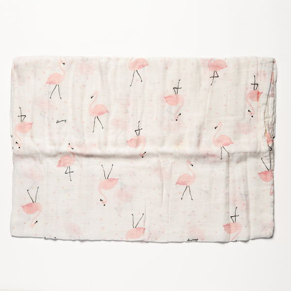 Flamingo fancies swaddle