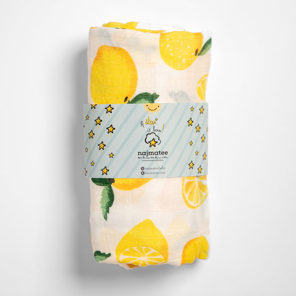 Lemon love swaddle