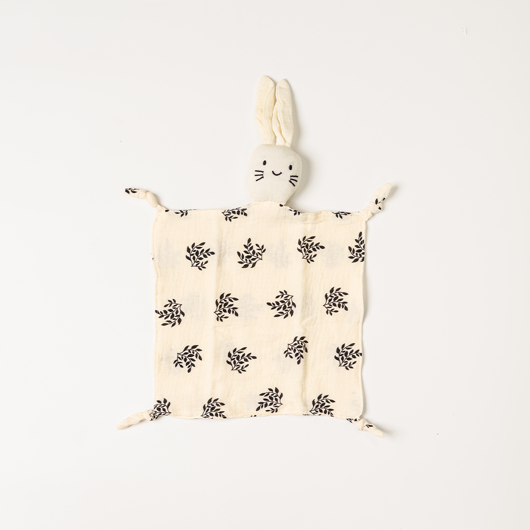 Midnight leaves comforter