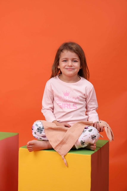 Who run the world Nightwear 4-Set